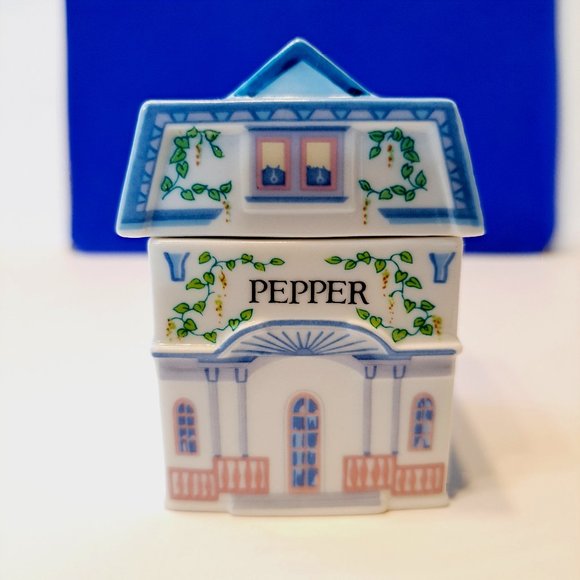 Lenox Spice Village Pepper Jar 1989 - Picture 8 of 13